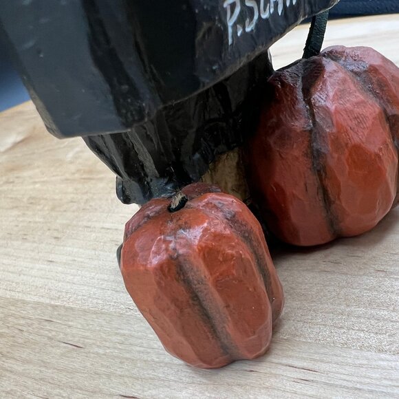 Pam Schifferl Pilgrim Man Figure - Picture 3 of 13